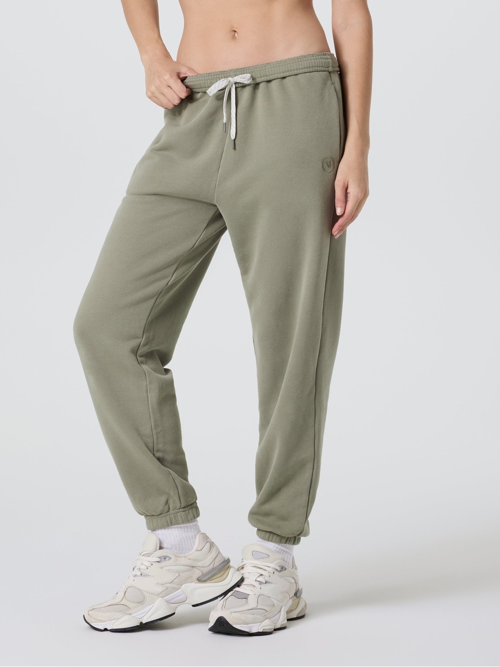 Vuori women’s Sedona jogger sweatpants xs green